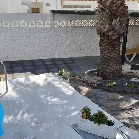Con Piscina Privada De 2 Dormitorios, Terrazas, Jardin Y Barbacoa - Casa Momo Holiday home Poris de Abona