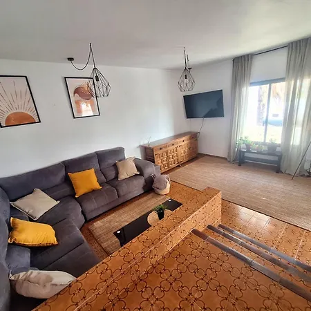 Con Piscina Privada De 2 Dormitorios, Terrazas, Jardin Y Barbacoa - Casa Momo *