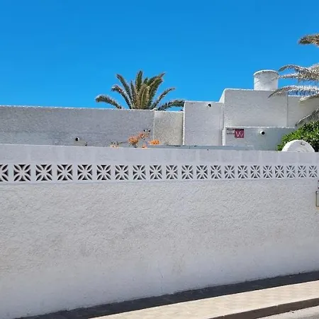 Casa de Férias Con Piscina Privada De 2 Dormitorios, Terrazas, Jardin Y Barbacoa - Casa Momo