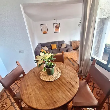Casa de Férias Con Piscina Privada De 2 Dormitorios, Terrazas, Jardin Y Barbacoa - Casa Momo